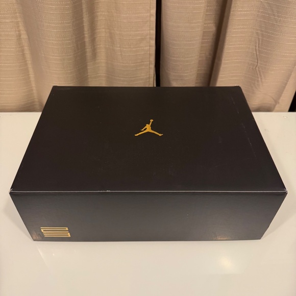 Air Jordan Retro 11 (Mens sz 11) - Picture 9 of 10